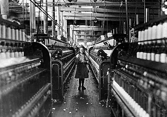 Another of the many small children working in Mollahan Mills. Newberry, S.C., 12/03/1908.