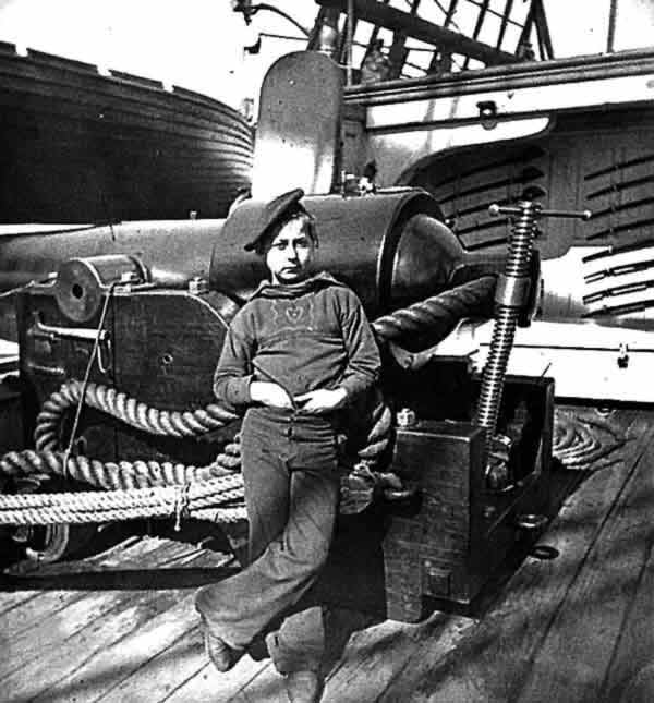 A Civil War Naval Gun and the Powder Monkey.